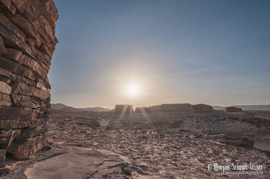 2011 1016 1335 Desert Trip Dahab 1280px © Marjan Schmit Visser Ontdek unieke landschapsfotografie van de Nederlandse kust: Waddenzee, Noordzee, natuur, rust & sfeer. Bekijk de collectie van Marjan Schmit Visser.