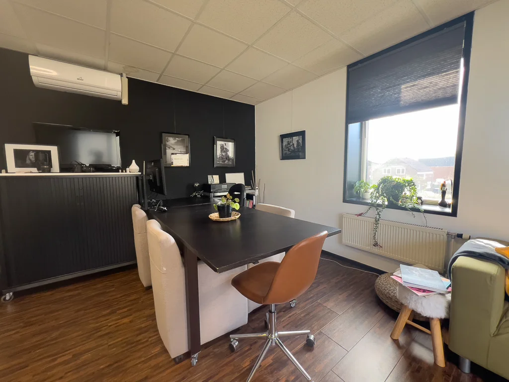 2025-0205 7093 Studio Kerkstraat 1b - Joure, The Netherlands © Marjan Schmit Visser